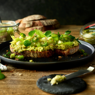 Old Amsterdam Fresh Green Bread