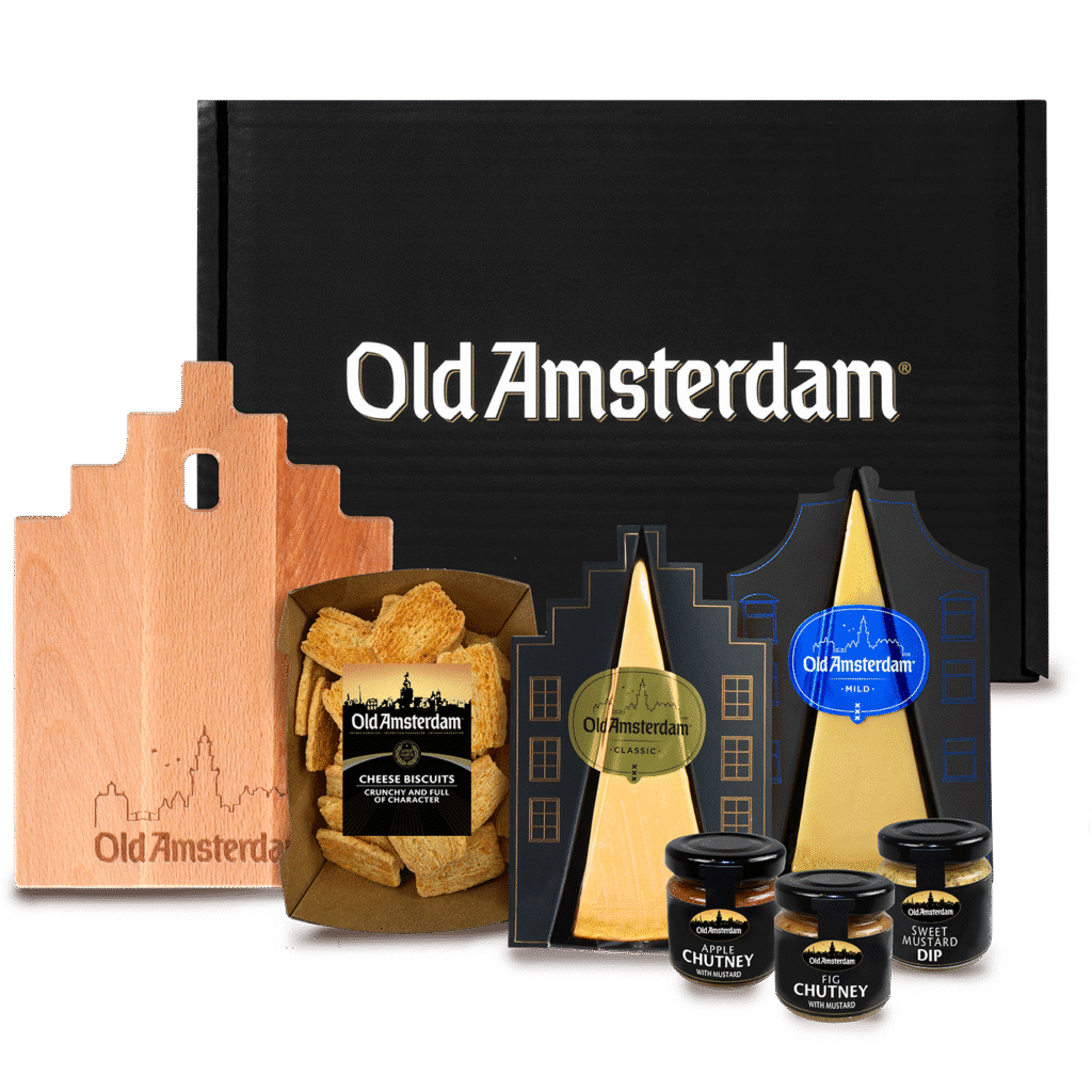 Having drinks with a cheese board, cheese and chutney from Old Amsterdam.